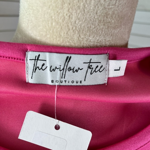 NEW THE WILLOW TREE TOP - Picture 6 of 9